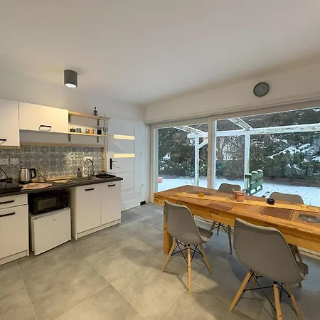 Apartman Przystanek Dzika Dolina *