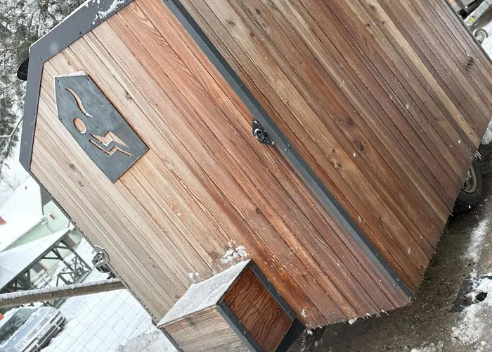 Przystanek Dzika Dolina